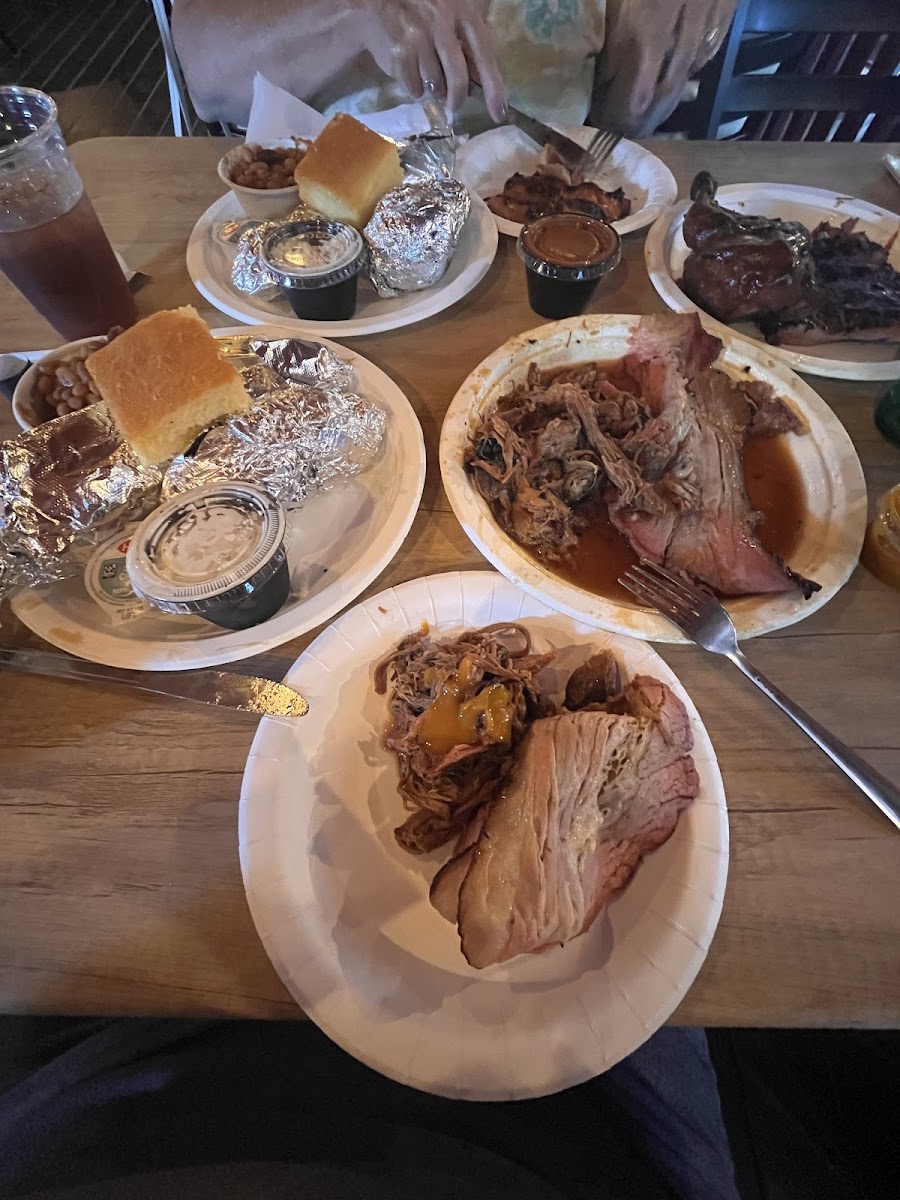 Wrangler's Bbq Pit-5